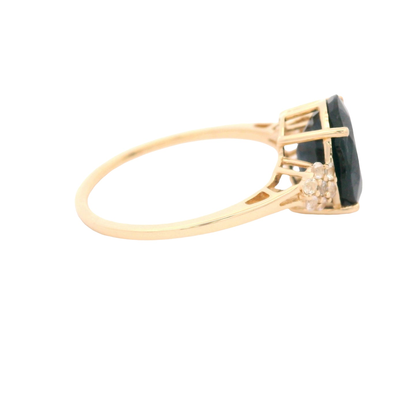 3.59 Ct Oval Sapphire 14K Gold Ring