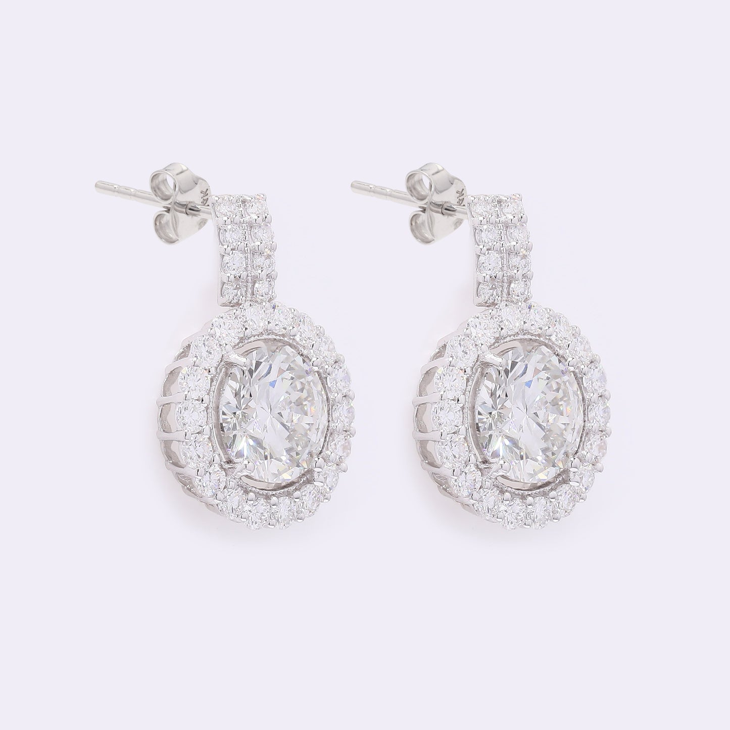 4.27 Carats Lab Grown Diamond 14K Gold Earrings