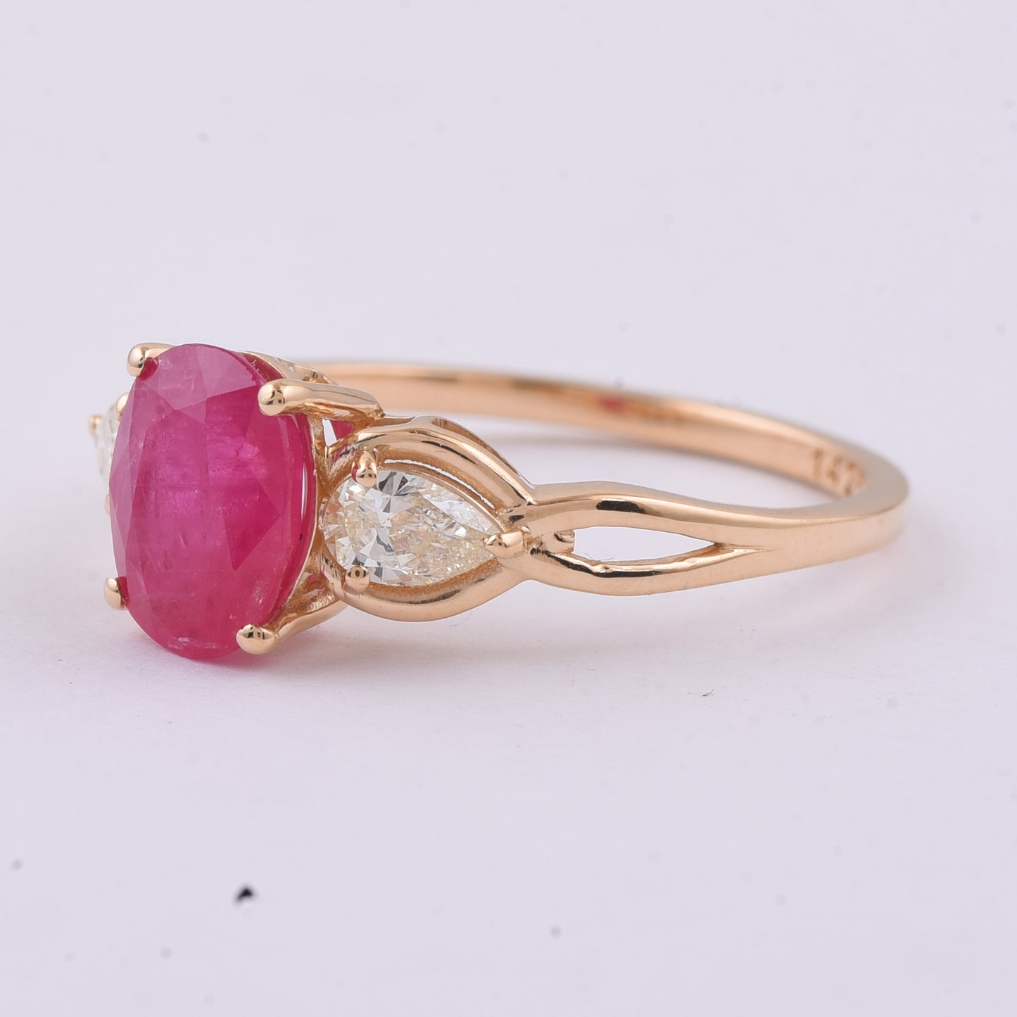 1.99 Ct Oval Natural Ruby 14K Gold Ring