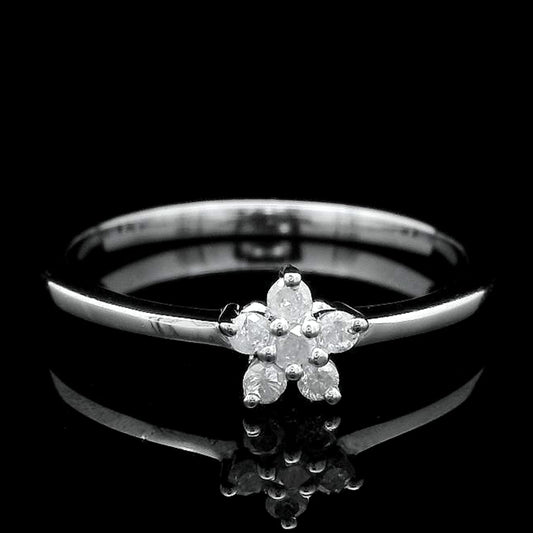 0.13 Ct Round Diamond 925 Silver Ring