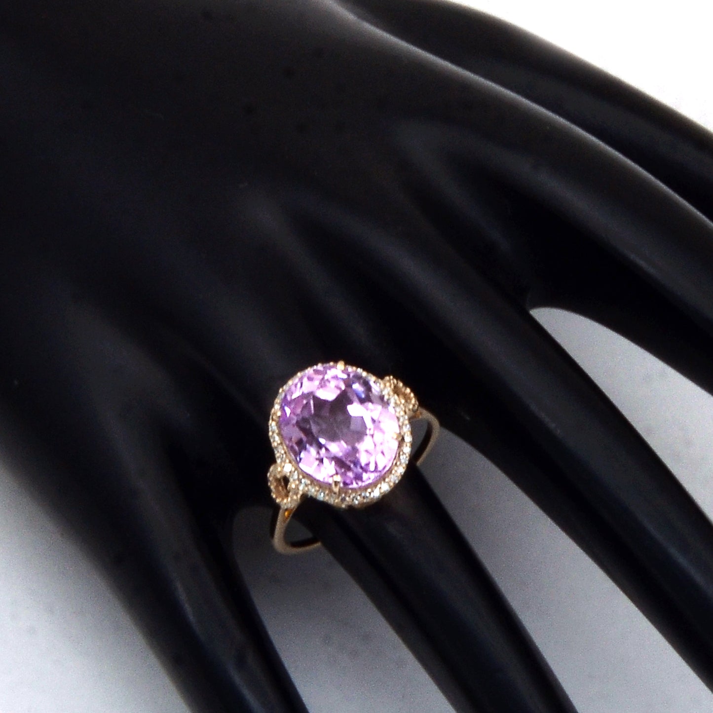 7.88 Ct Oval Mixed Cut Natural Kunzite 14K Gold Ring