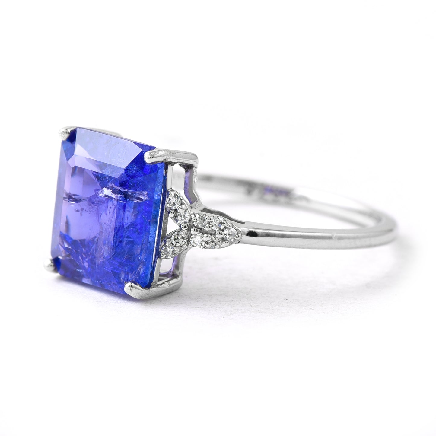 3.20 Ct Octagon Tanzanite 950 Platinum Ring