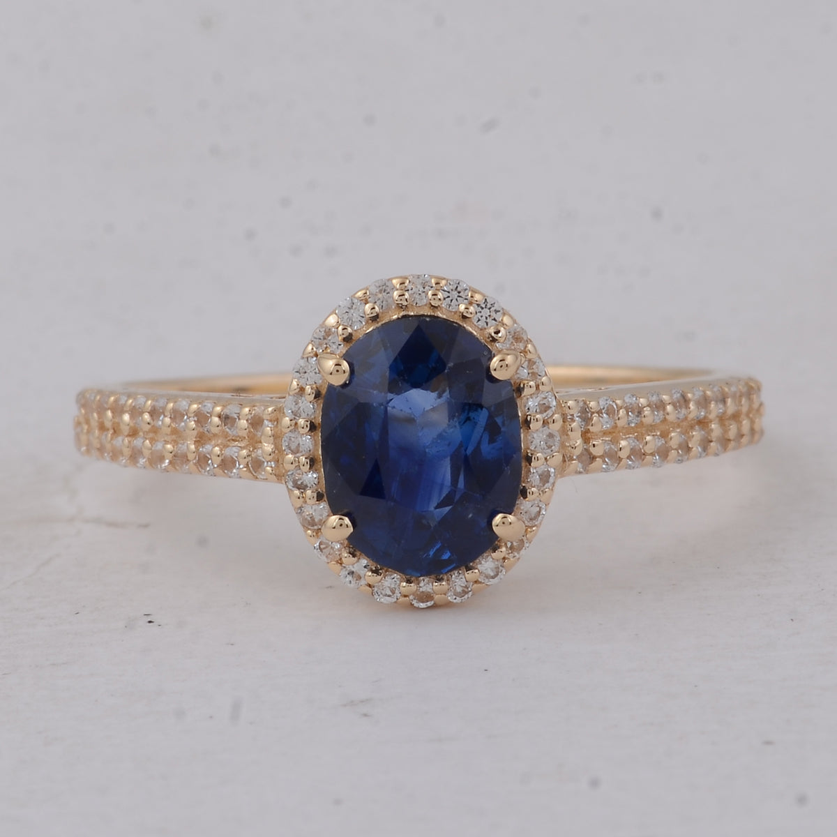 1.59 Ct Oval Sapphire 9K Gold Ring