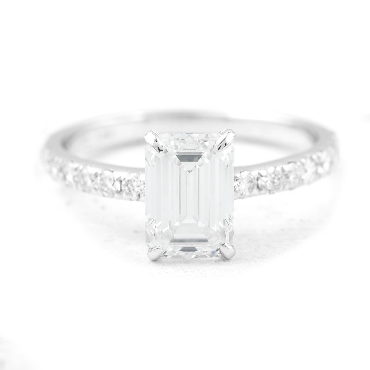 2.37 Carats Lab Grown Diamond 14K Gold Ring