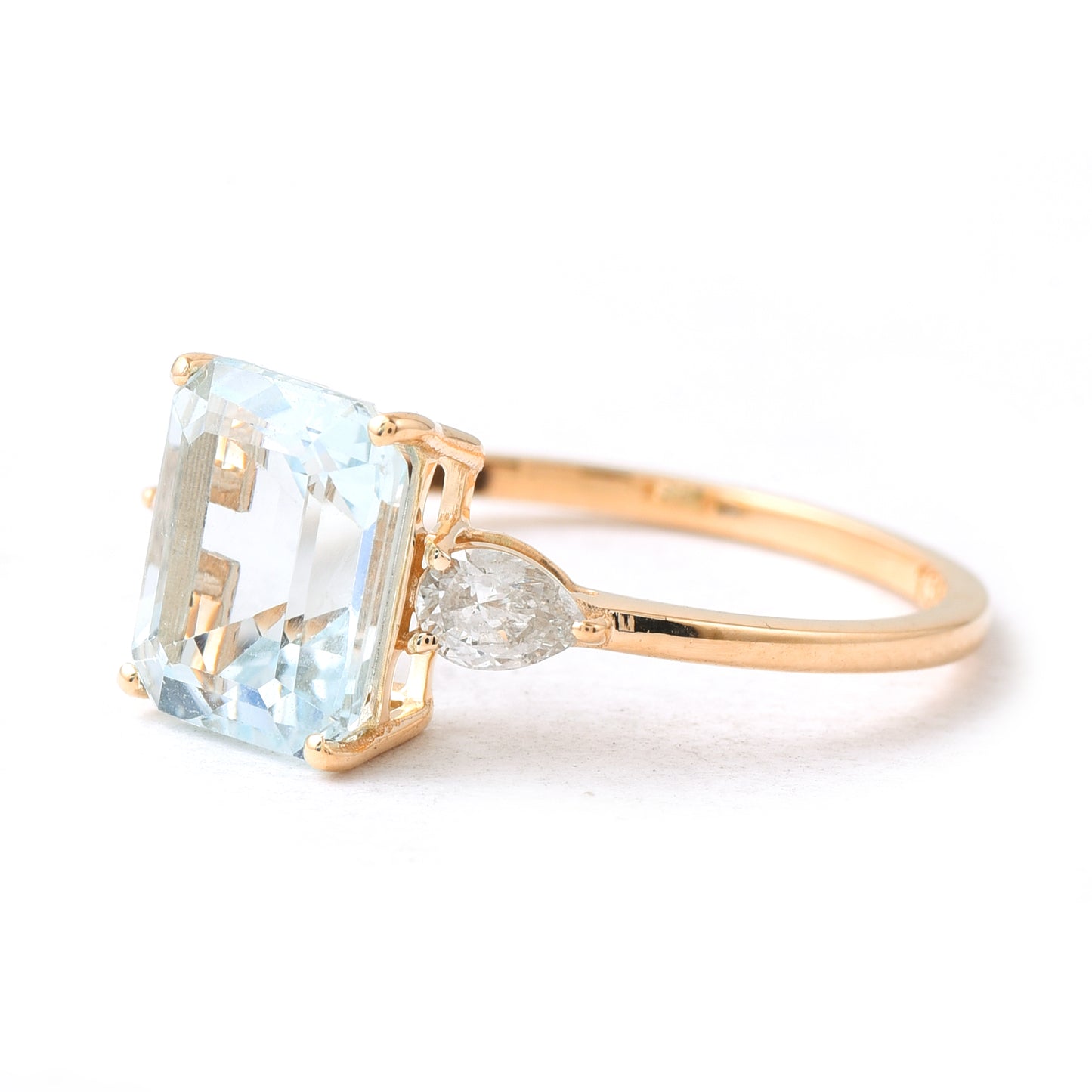 1.49 Ct Octagon Step Cut Natural Aquamarine 14K Gold Ring