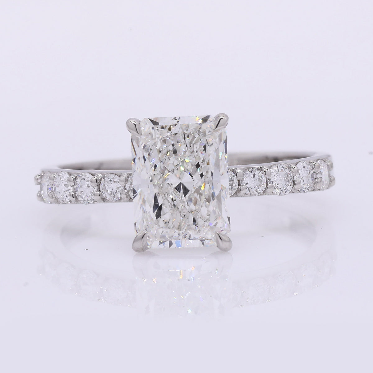 2.32 Carats Lab Grown Diamond 950 Platinum Ring
