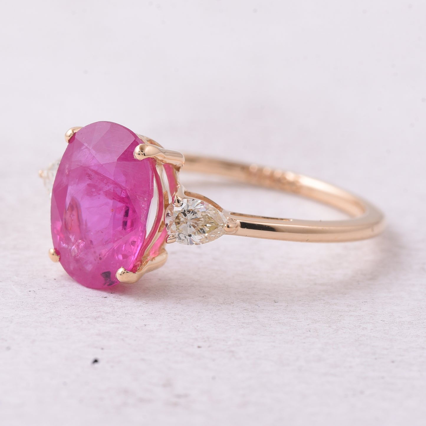 2.82 Ct Oval Mixed Cut Natural Ruby 14K Gold Ring