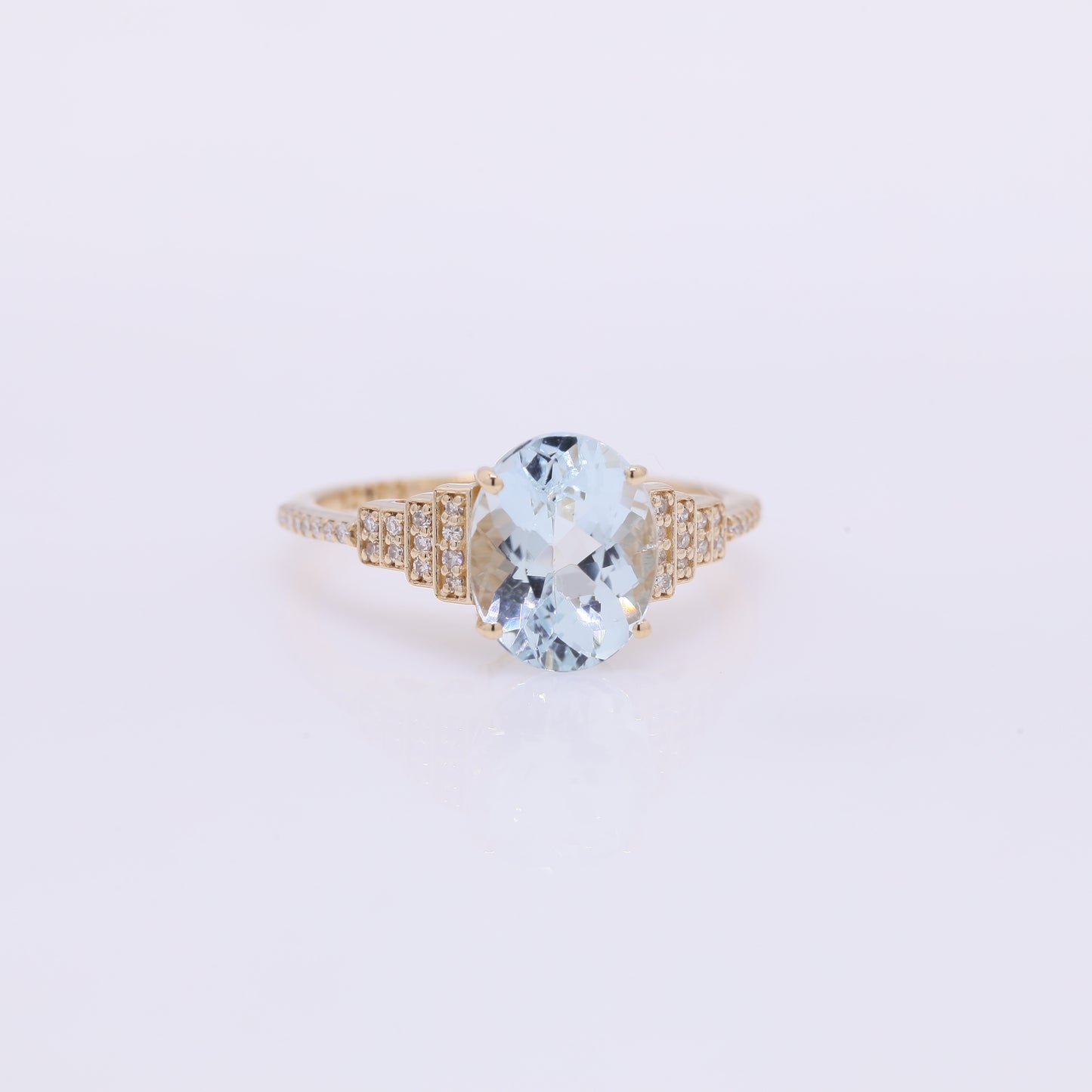2.51 Ct Oval Mixed Cut Natural Aquamarine 14K Gold Ring