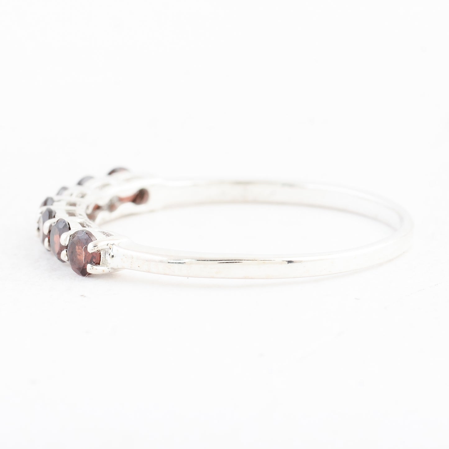 0.70 Ct Round Garnet 925 Sterling Silver Ring