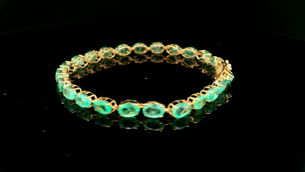 10.70 Ct Oval Emerald 14K Gold Bracelet