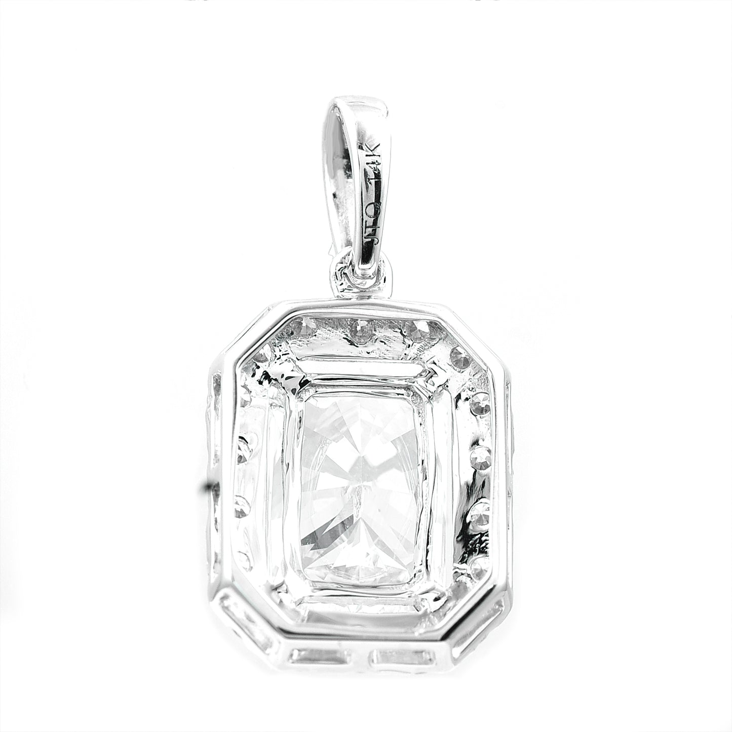2.38 Carats Lab Grown Diamond 14K Gold Pendant