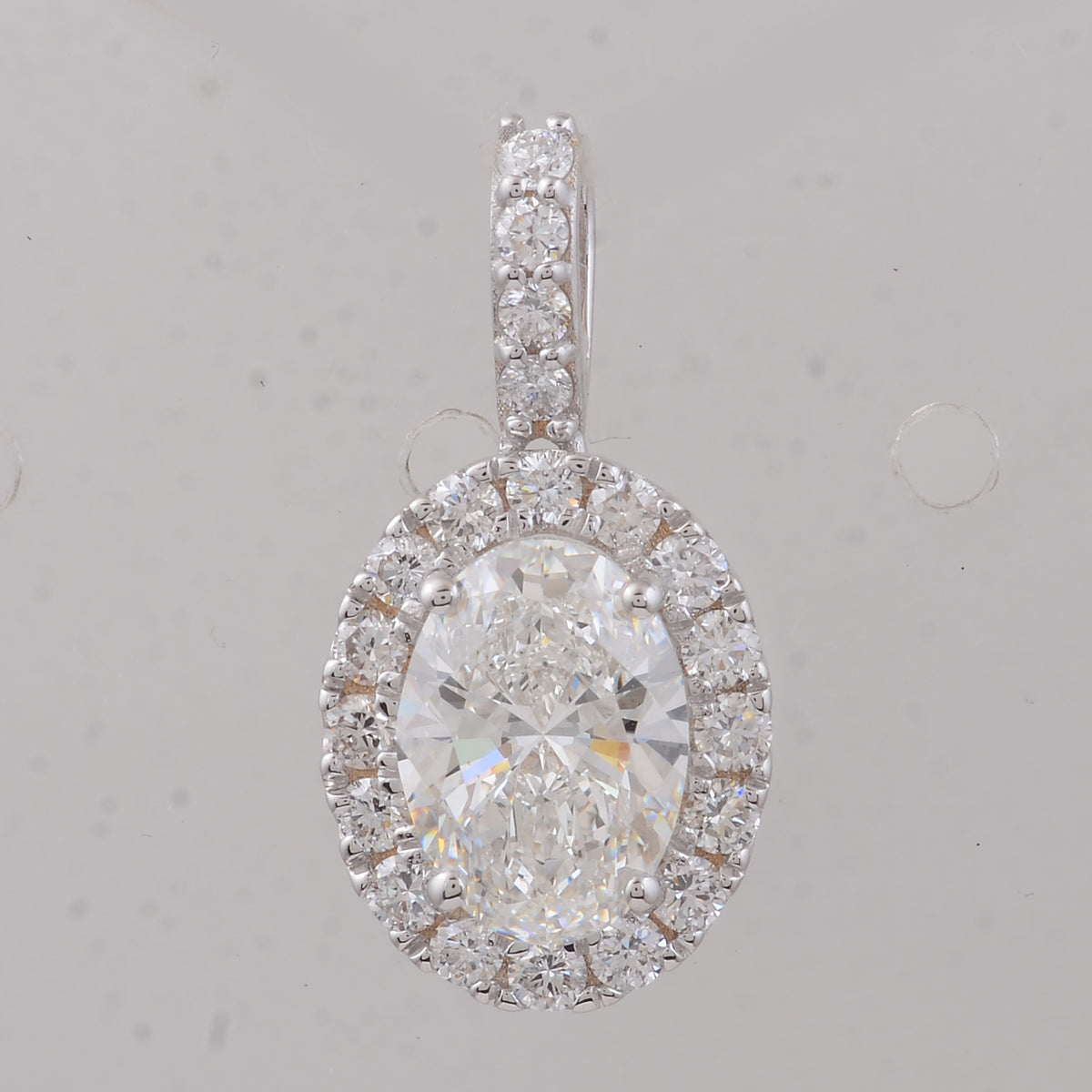 2.30 Carats Lab Grown Diamond 14K Gold Pendant