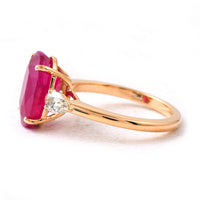 6.31 Ct Oval Ruby 18K Gold Ring