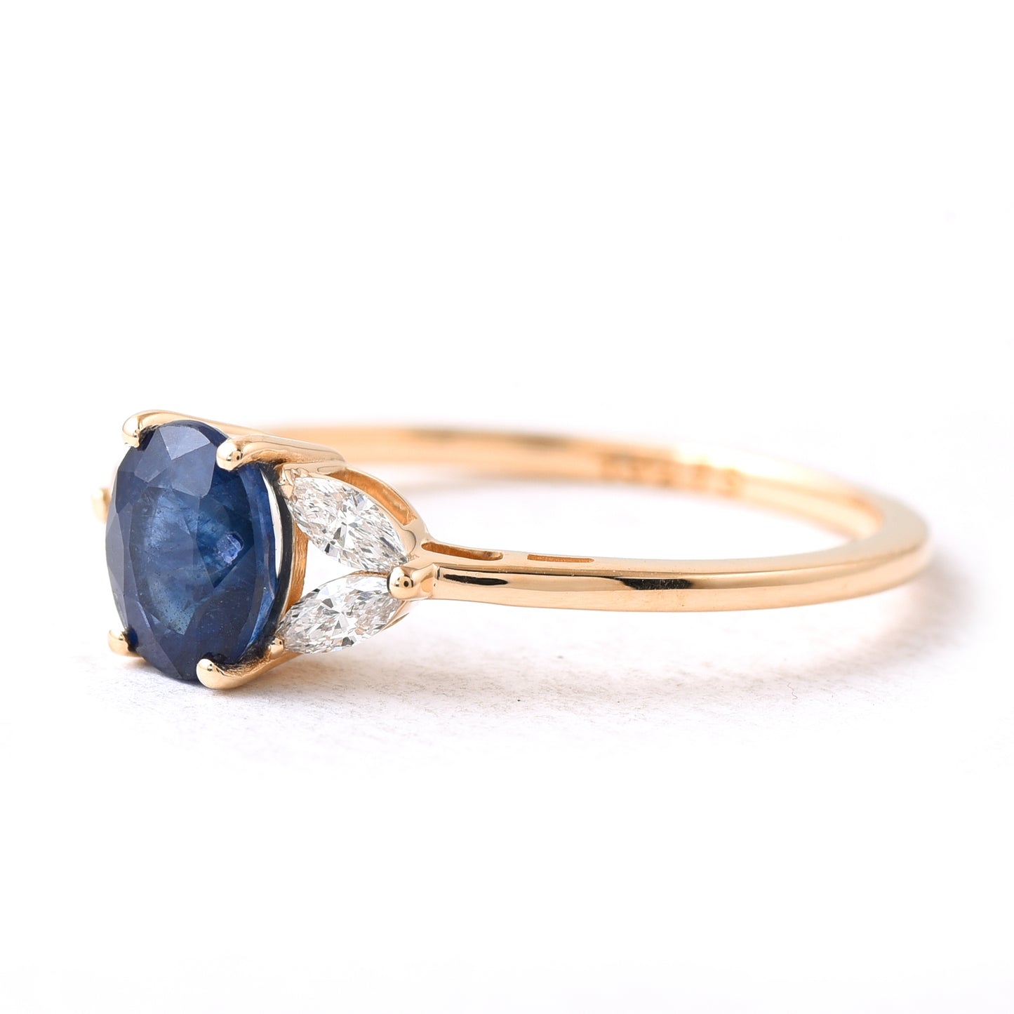 1.19 Ct Oval Sapphire 14K Gold Ring