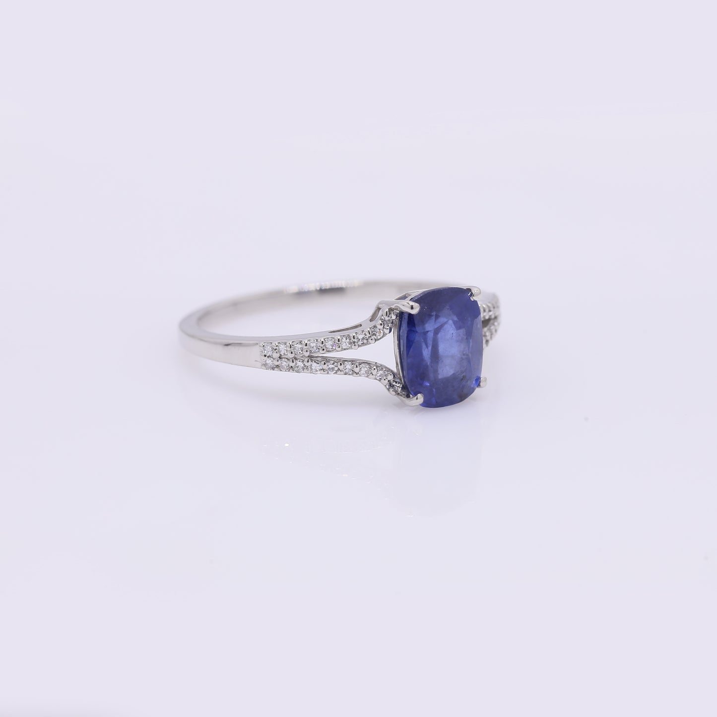 1.97 Ct Cushion Mixed Cut Natural Sapphire 950 Platinum Ring