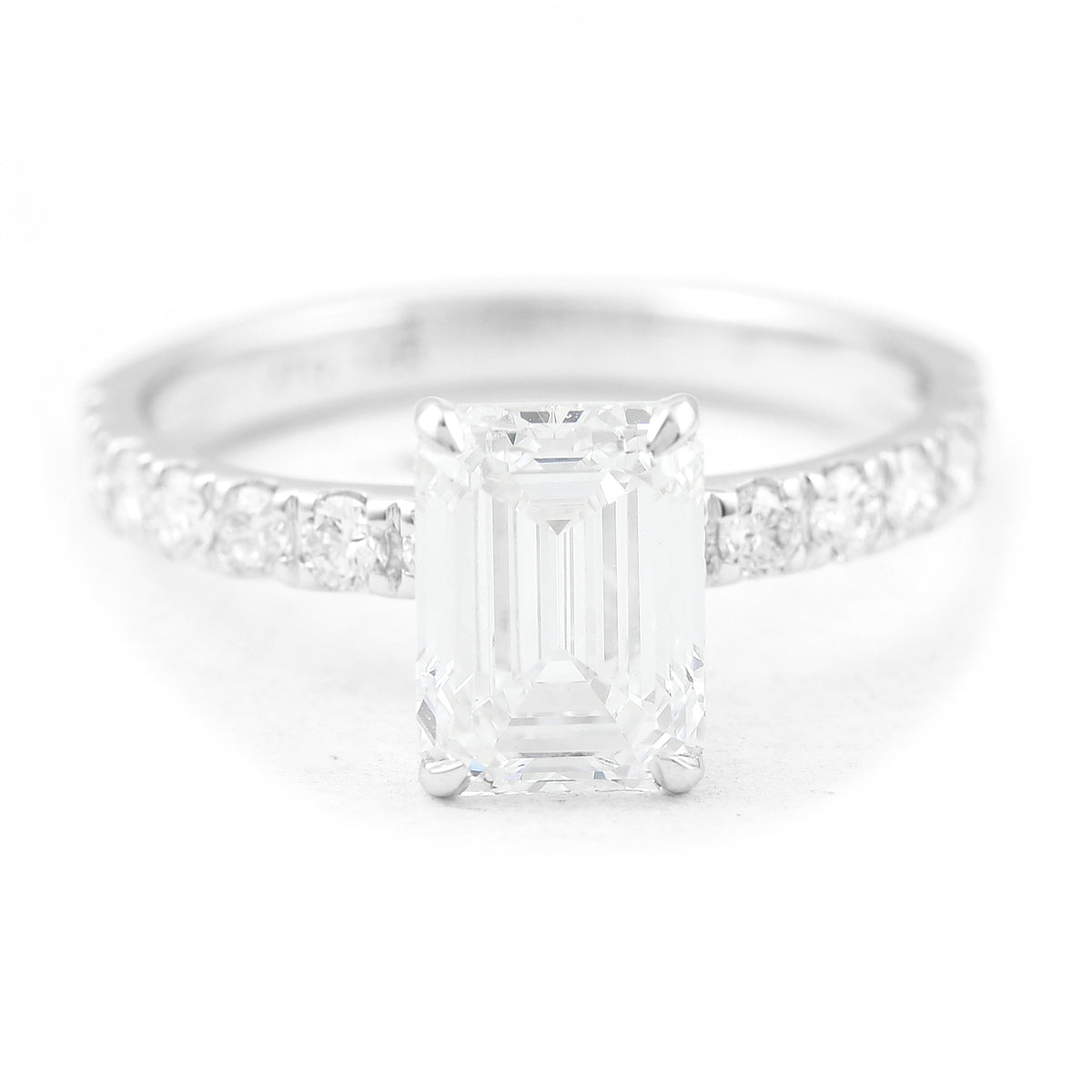 2.47 Carats Lab Grown Diamond 14K Gold Ring