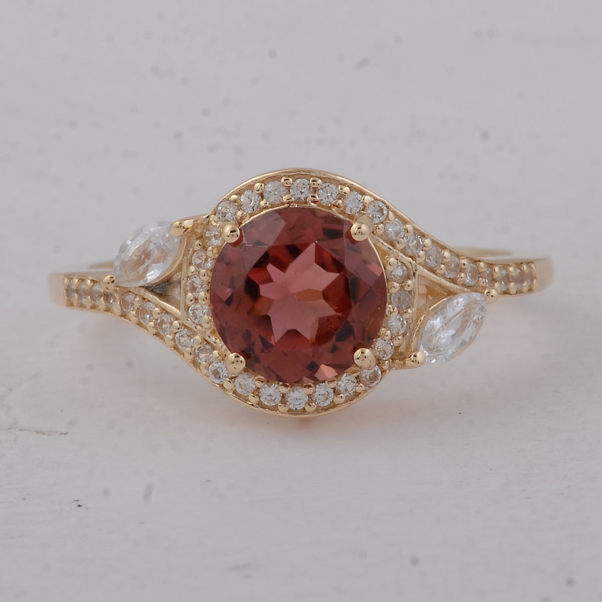 1.96 Ct Round Tourmaline 9K Gold Ring