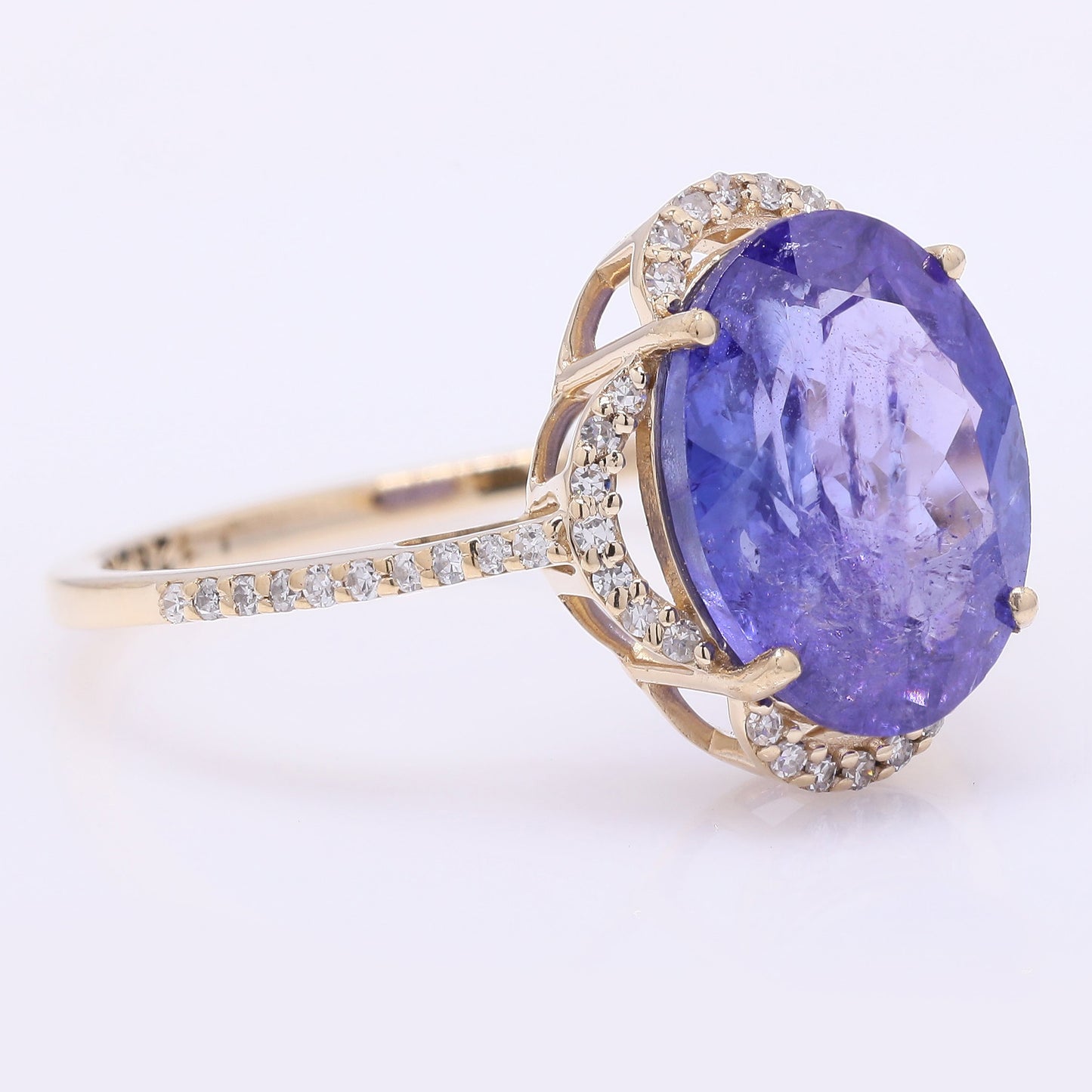 3.98 Ct Oval Mixed Cut Natural Tanzanite 14K Gold Ring