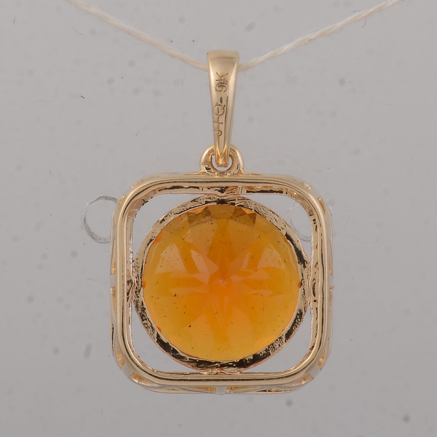 2.59 Ct Round Fire Opal 9K Gold Pendant