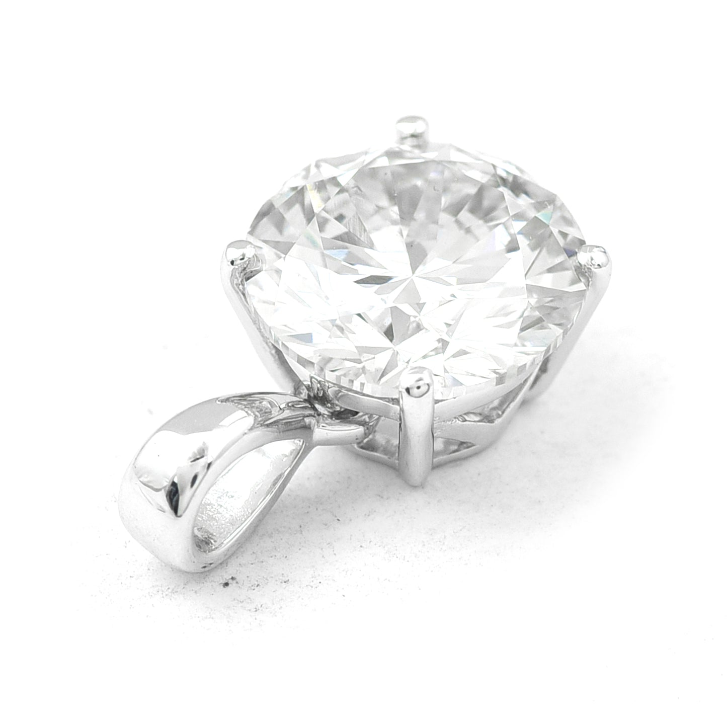 2.16 Carats Lab Grown Diamond 14K Gold Pendant