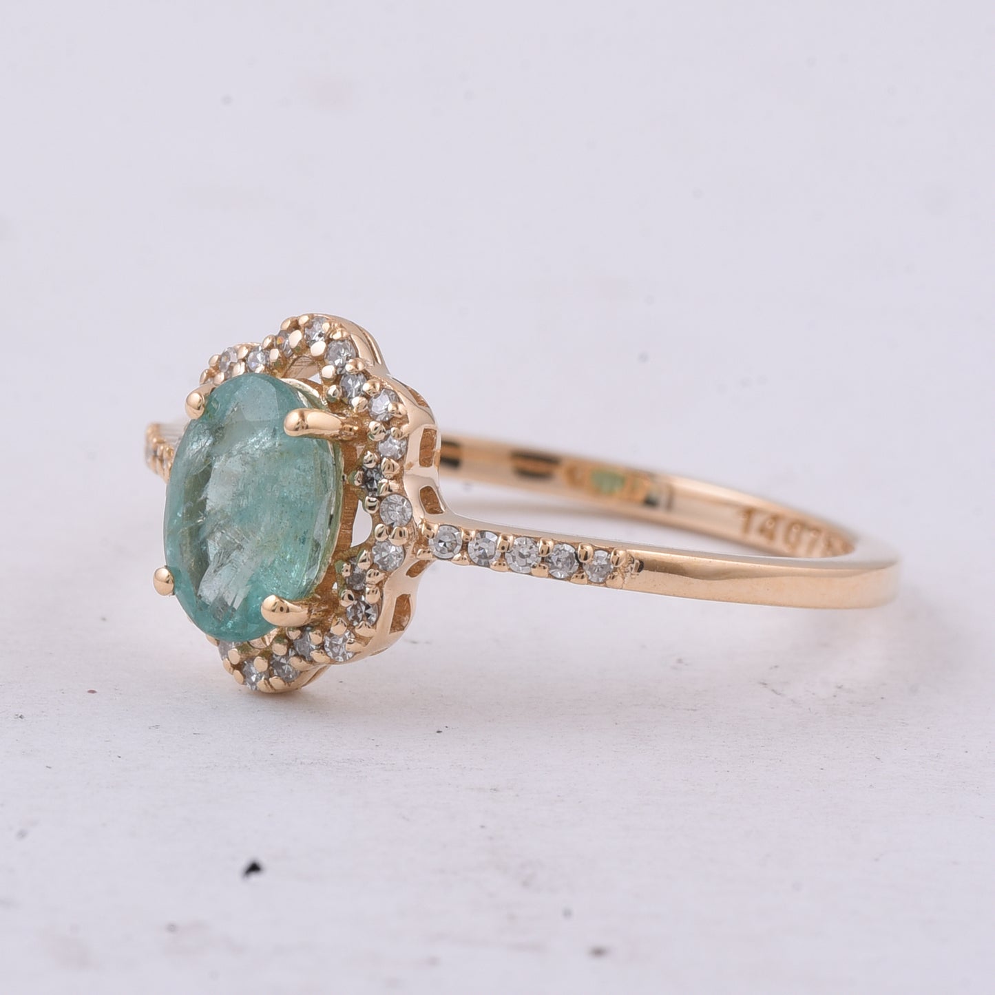 0.85 Ct Oval Natural Emerald 14K Gold Ring