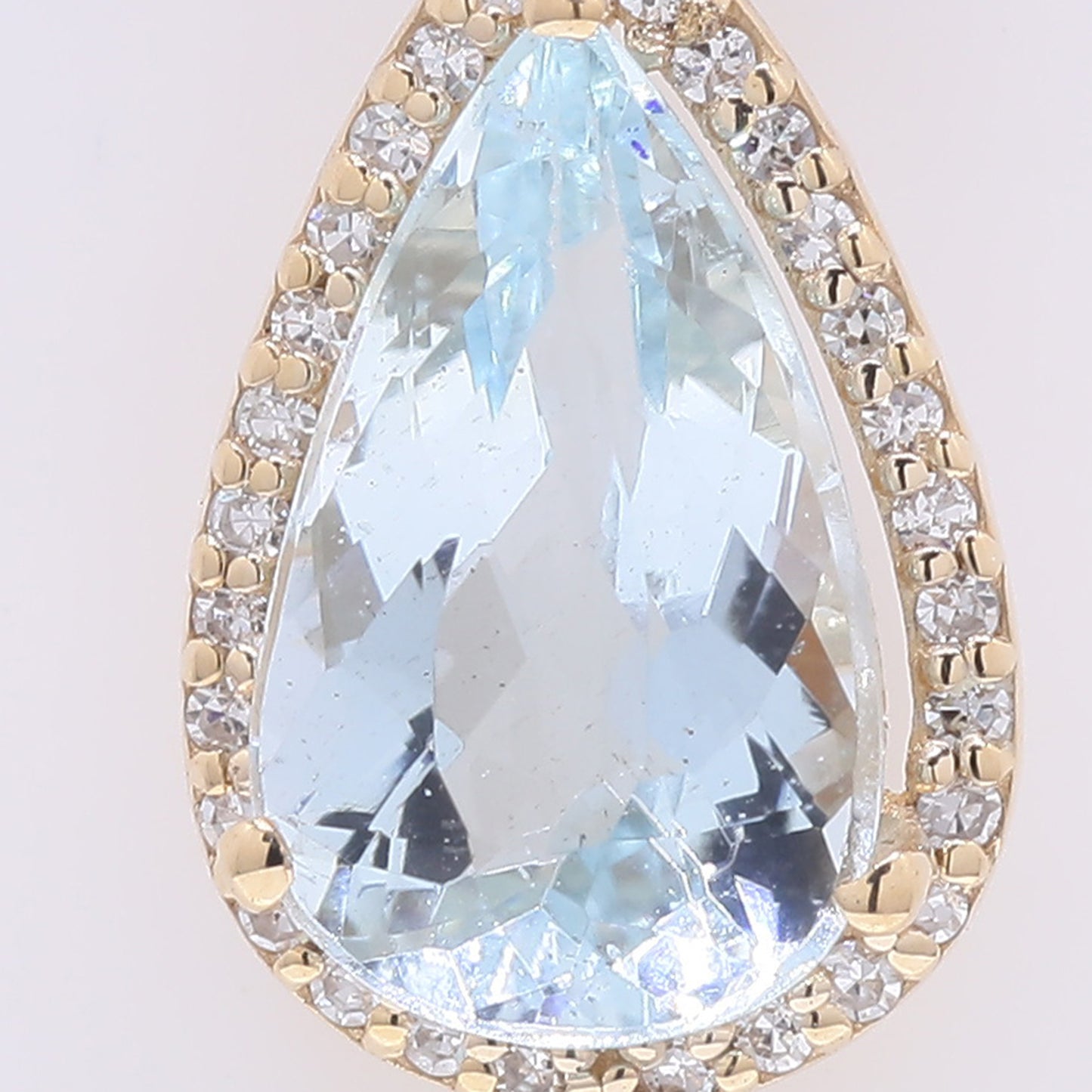 1.86 Ct Pear Mixed Cut Natural Aquamarine 14K Gold Pendant
