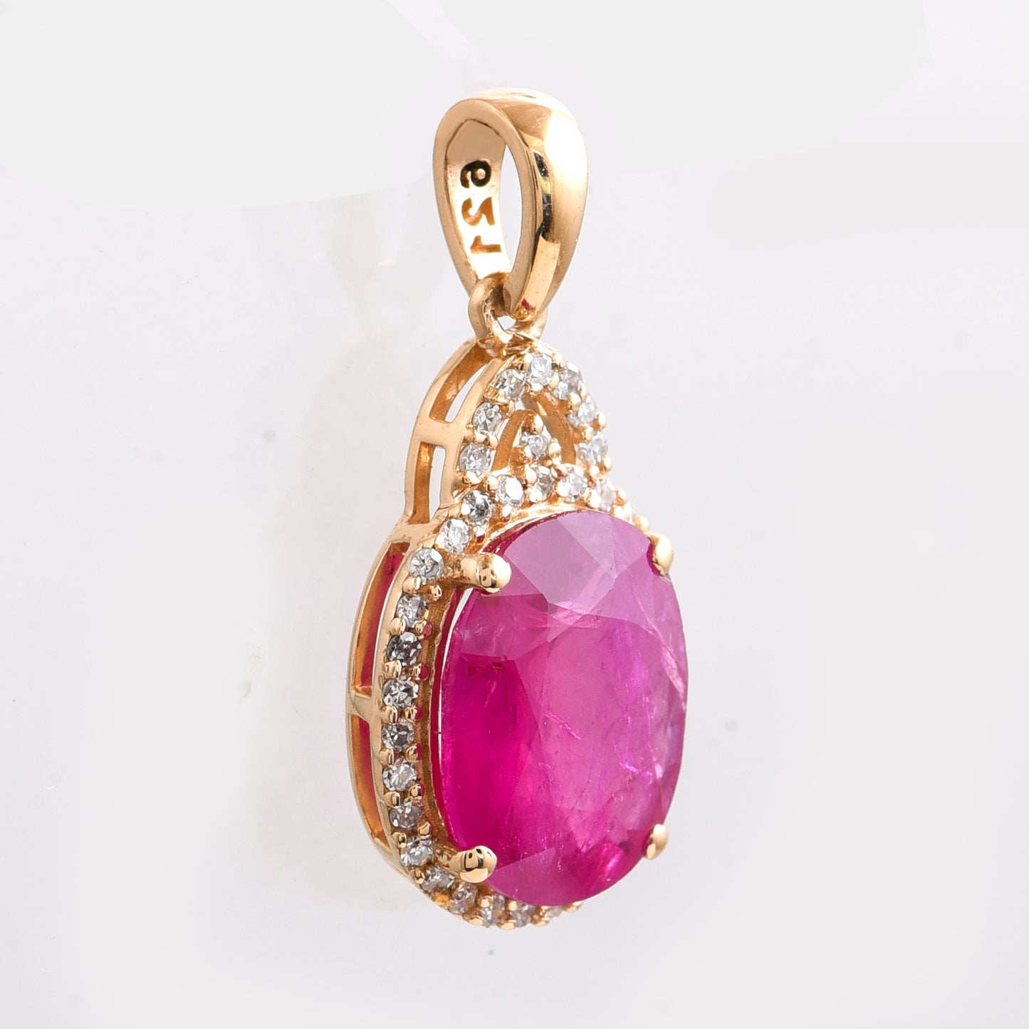 2.79 Ct Oval Mixed Cut Natural Ruby 14K Gold Pendant
