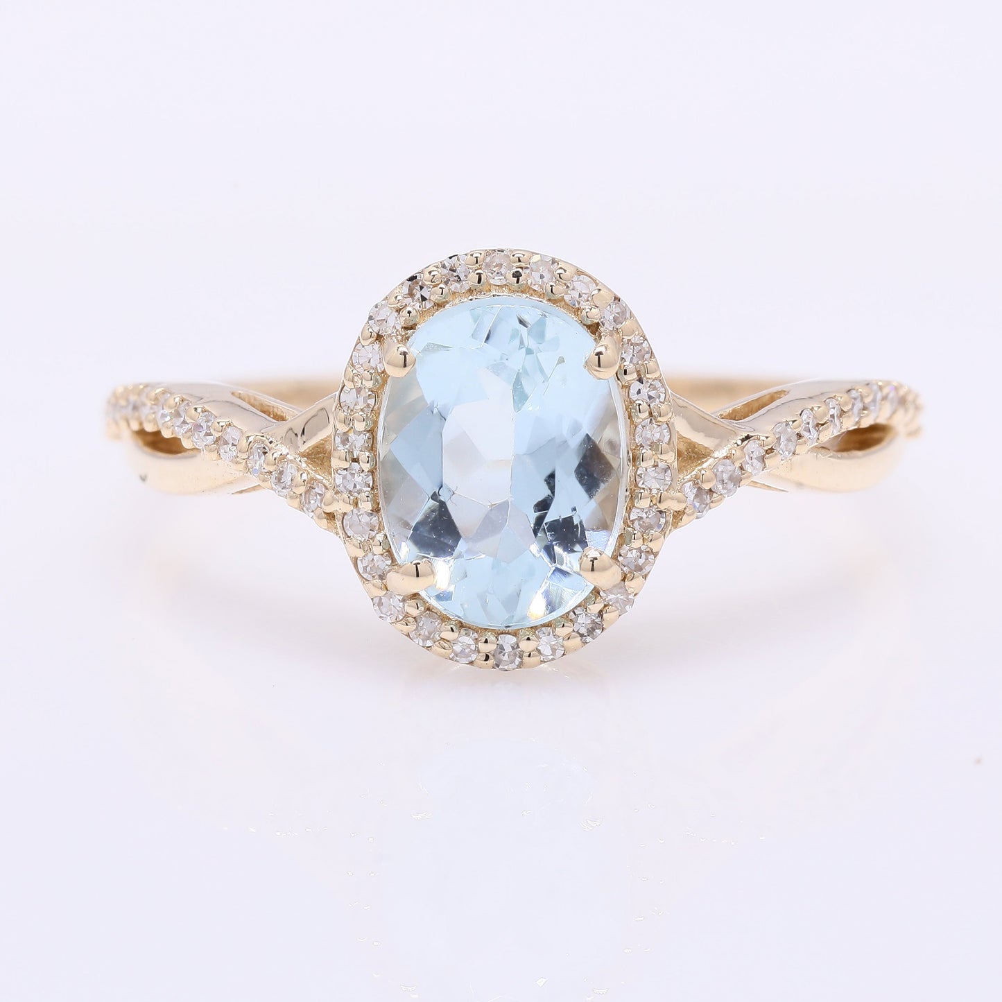 1.33 Ct Oval Mixed Cut Natural Aquamarine 14K Gold Ring