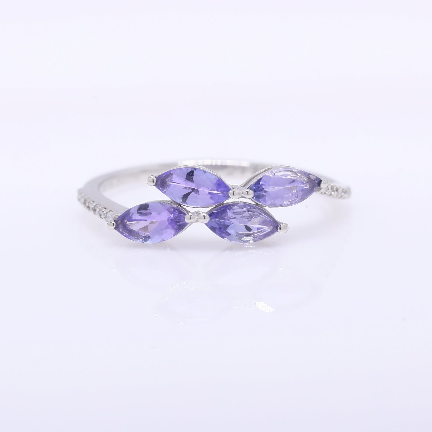 0.90 Ct Marquise Mixed Cut Natural Tanzanite 950 Platinum Ring