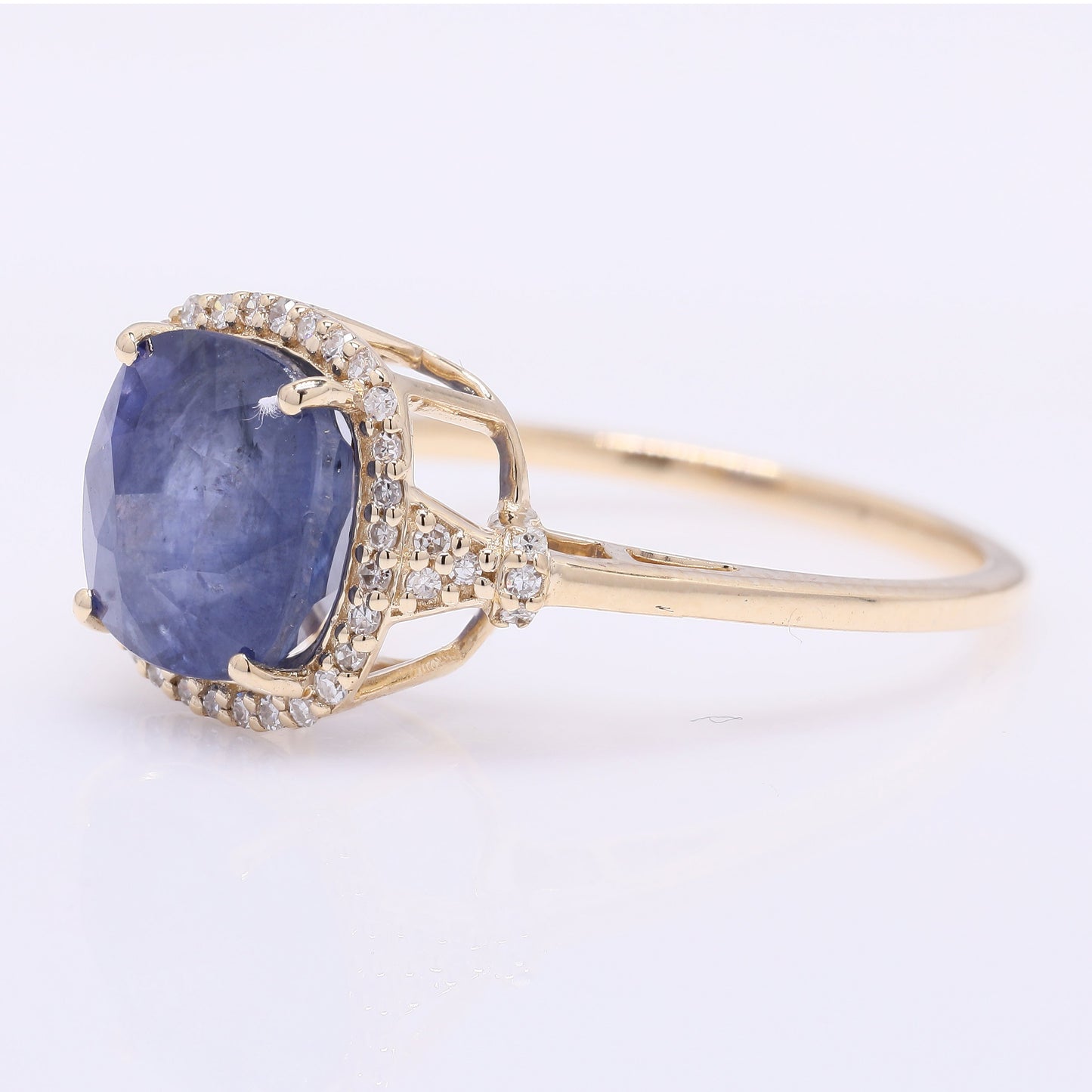 4.27 Ct Cushion Mixed Cut Natural Sapphire 14K Gold Ring