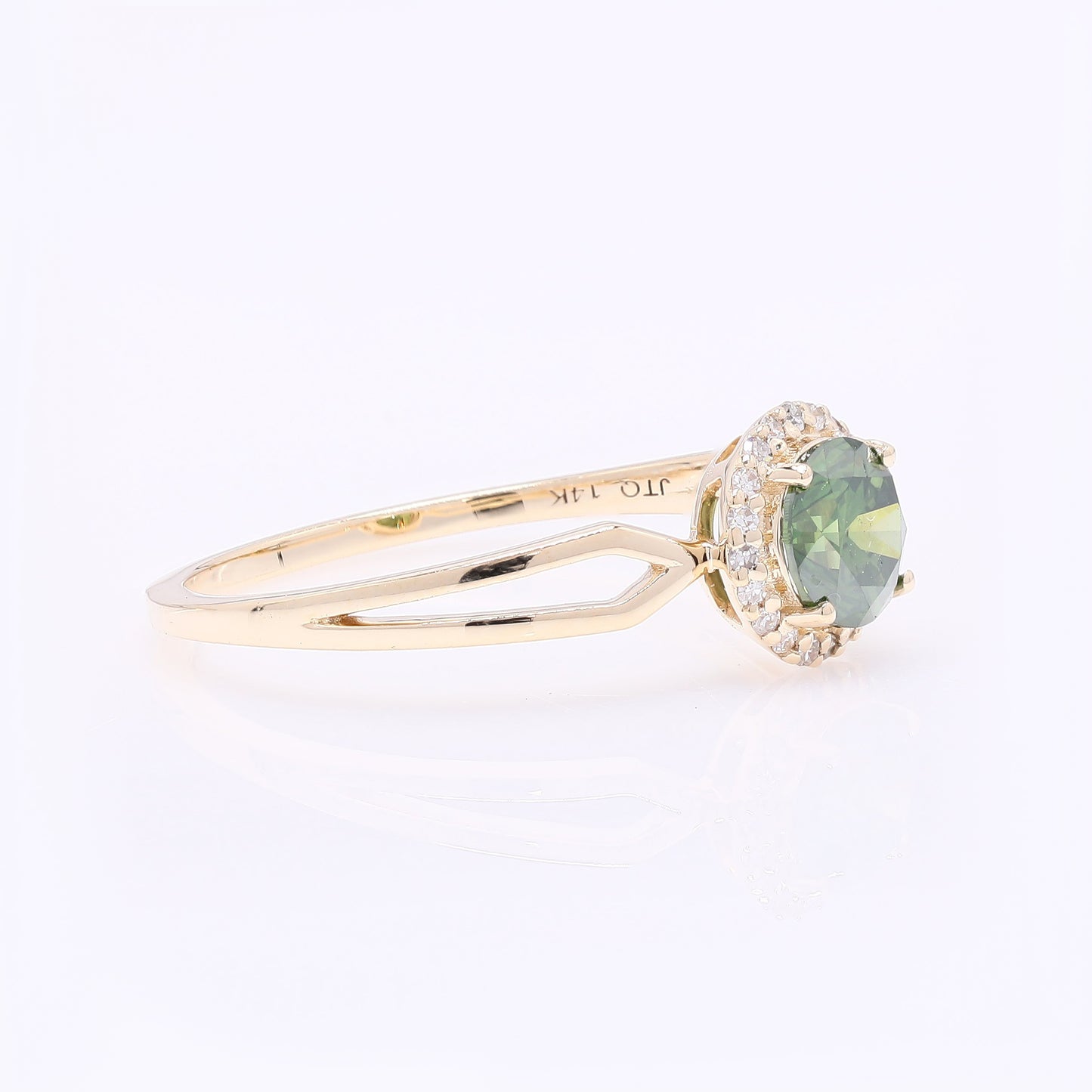 0.66 Ct Round Green Diamond 14K Gold Ring