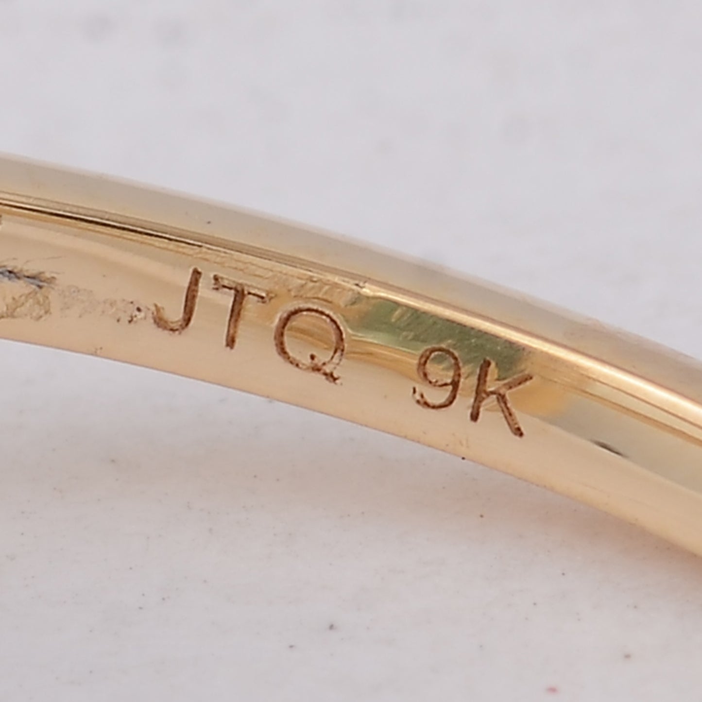 3.13 Ct Baguette Tourmaline 9K Gold Ring