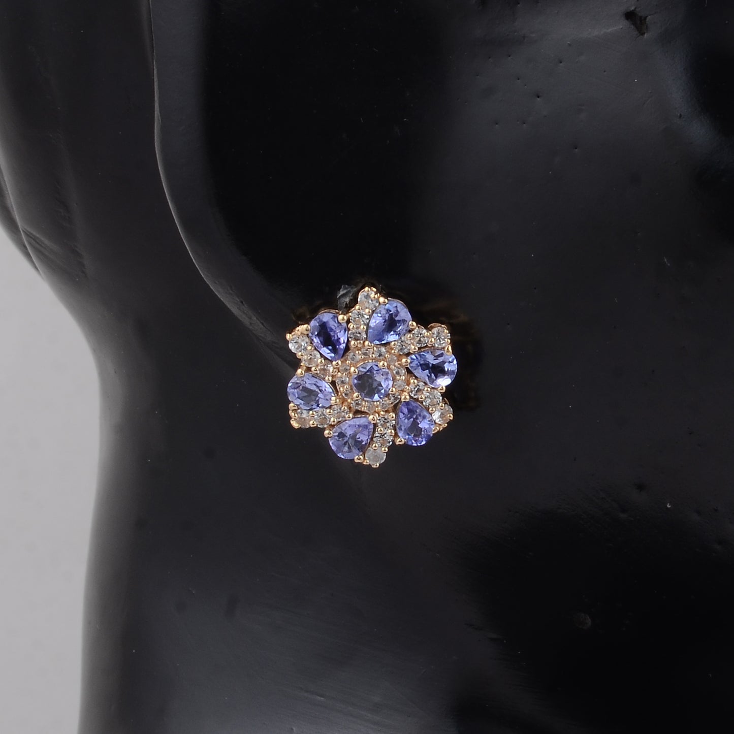 2.96 Ct Round Tanzanite 14K Gold Earrings