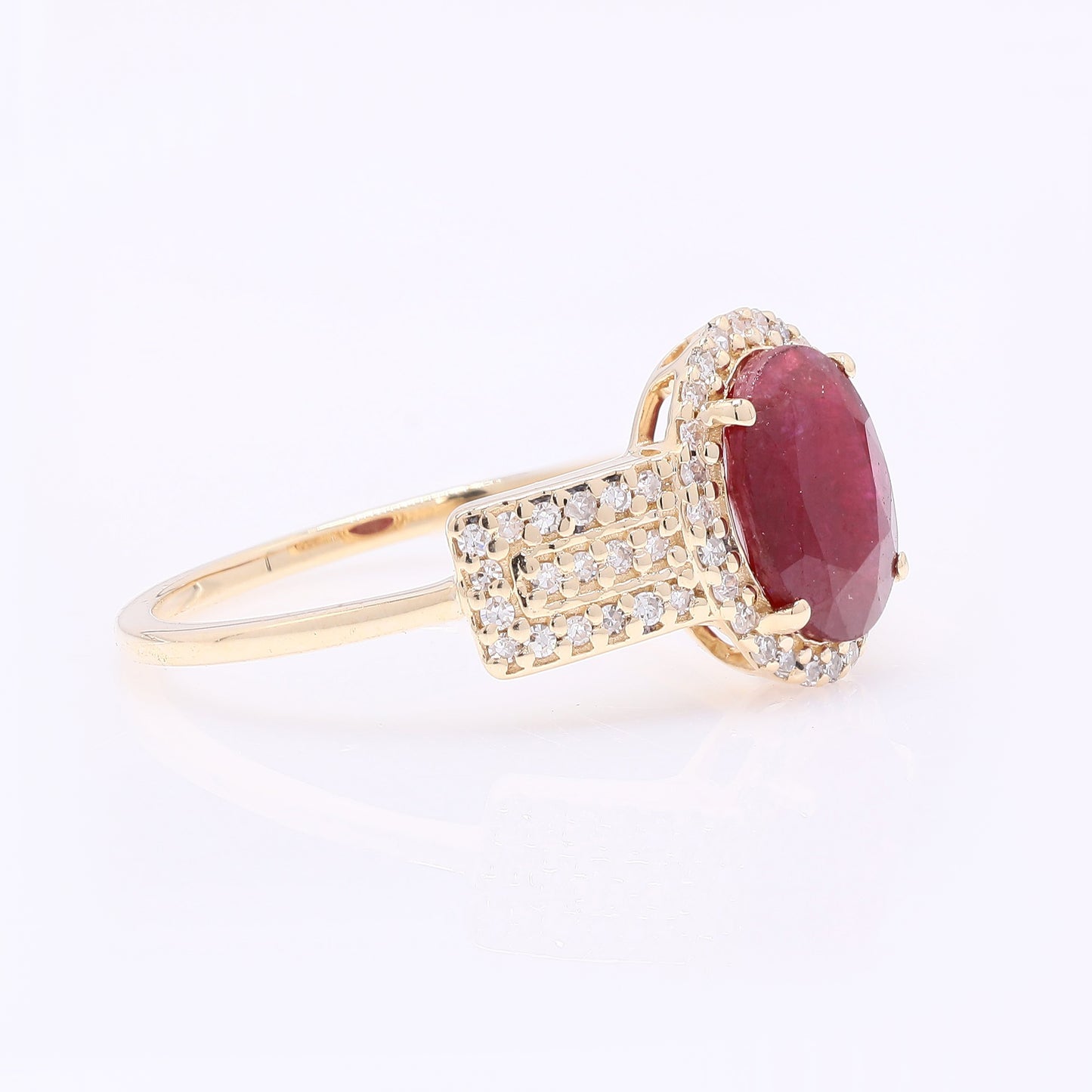 1.73 Ct Oval Mixed Cut Natural Ruby 14K Gold Ring