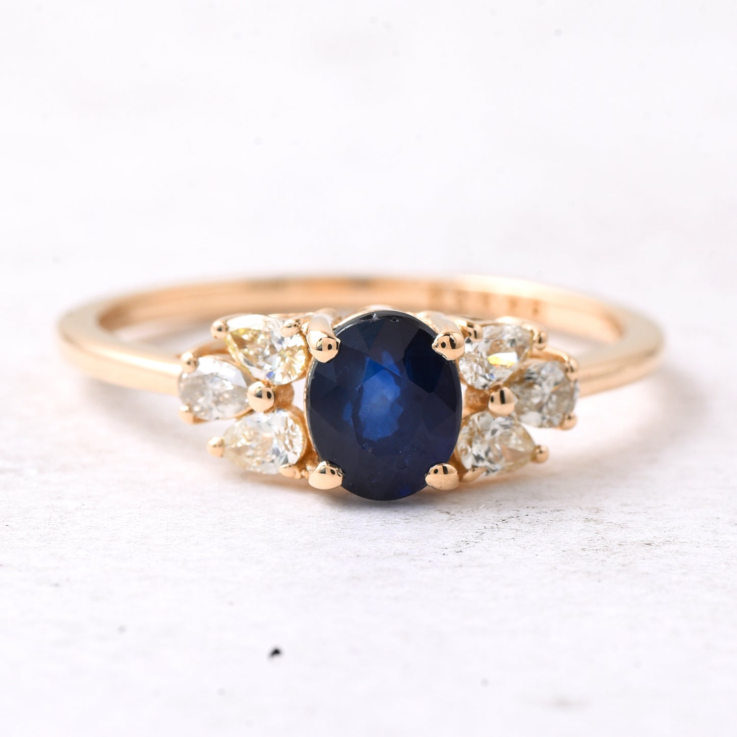 1.31 Ct Oval Mixed Cut Natural Sapphire 14K Gold Ring