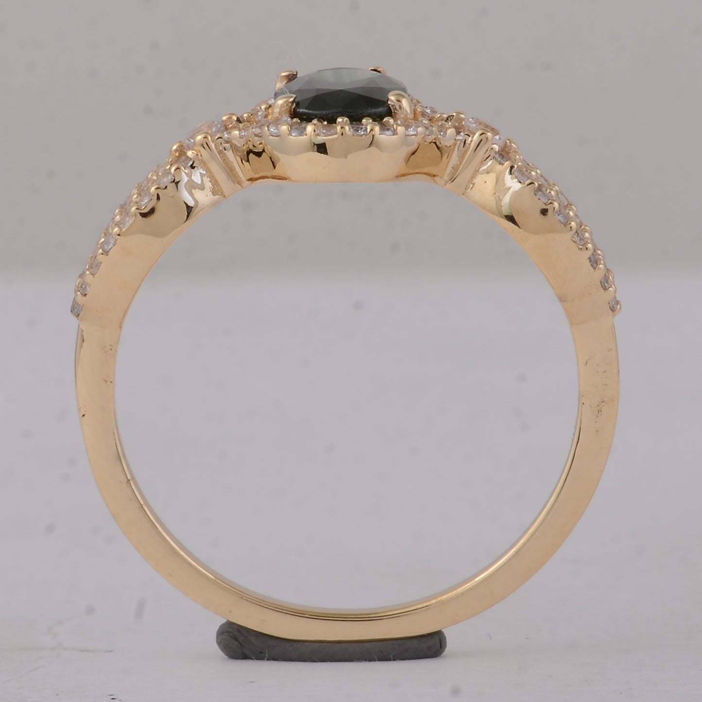 1.21 Ct Oval Blue Sapphire 9K Gold Ring