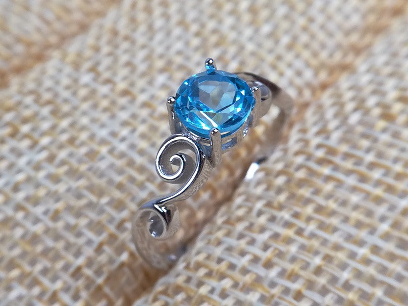 Blue Topaz 925 Sterling Silver Ring