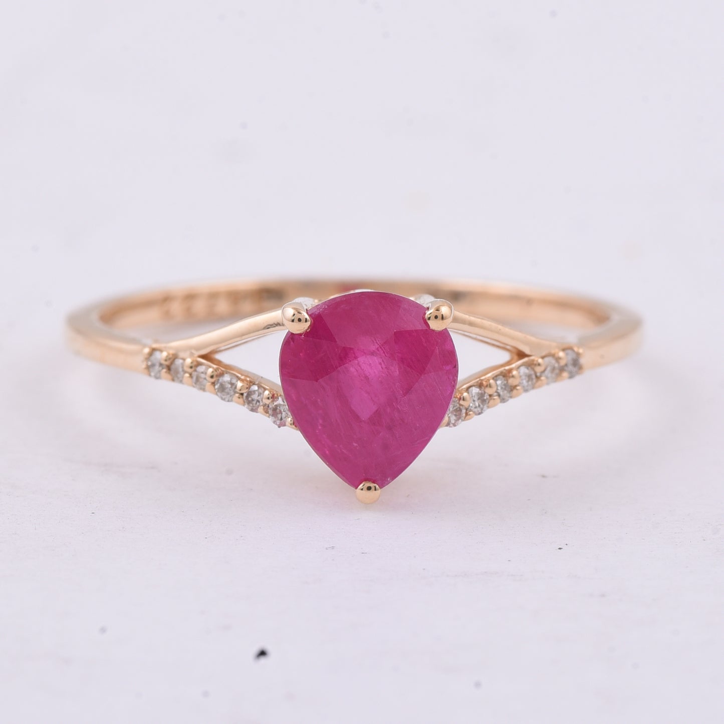 1.26 Ct Pear Natural Ruby 14K Gold Ring