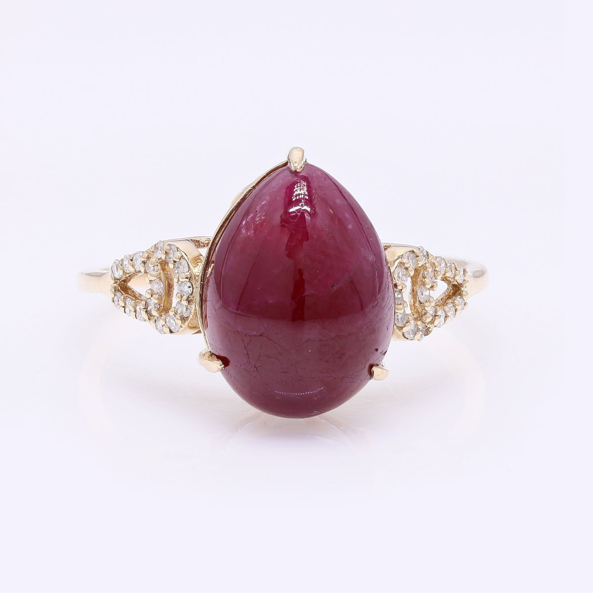 5.61 Ct Pear Cabochon Natural Corundum Ruby 14K Gold Ring