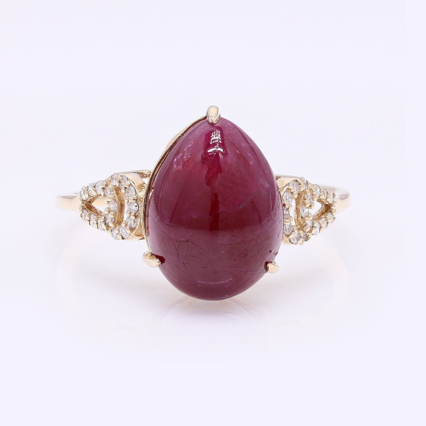 5.61 Ct Pear Cabochon Natural Corundum Ruby 14K Gold Ring