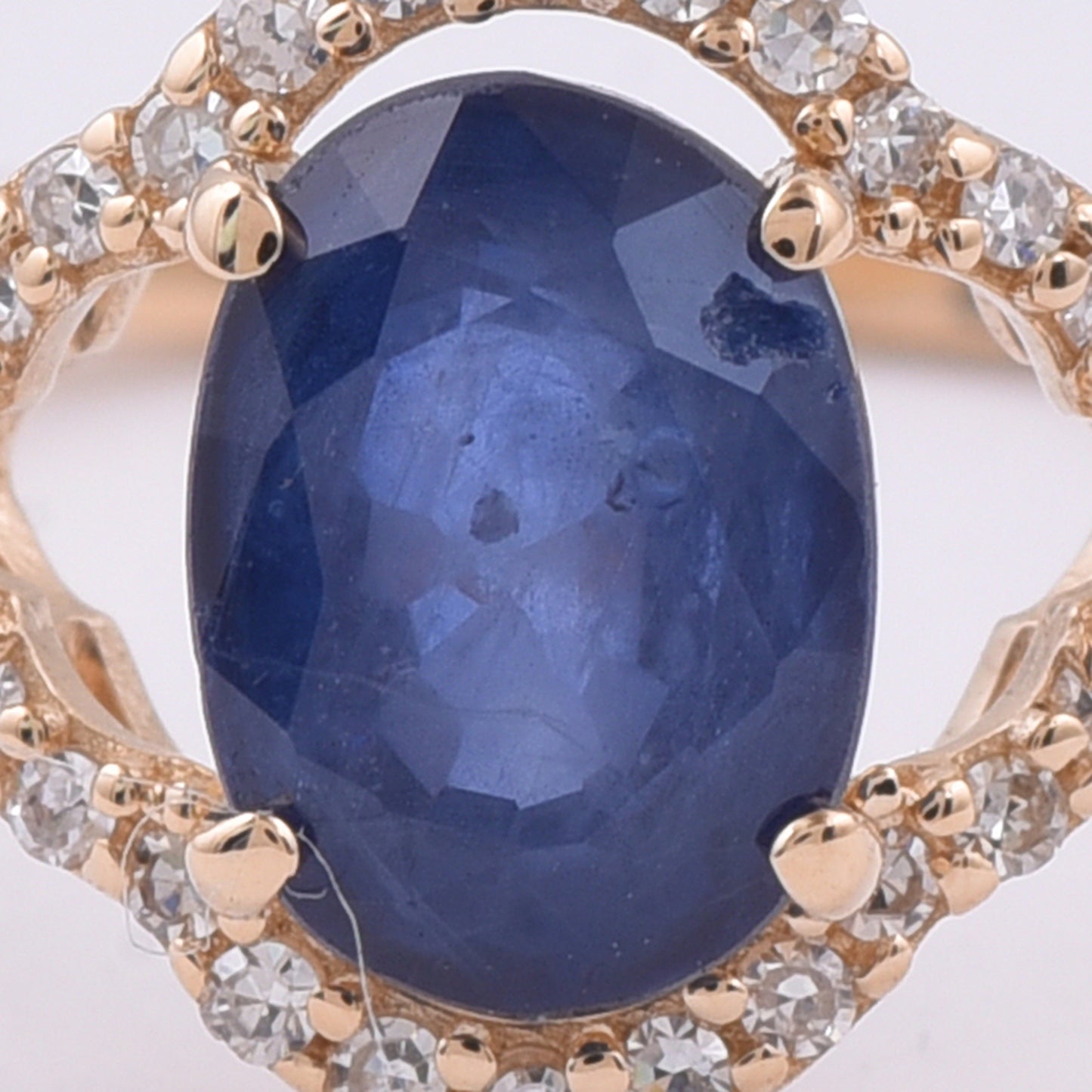 1.35 Ct Oval Natural Sapphire 14K Gold Ring