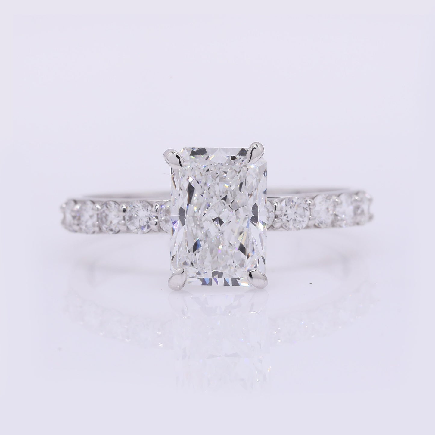 2.31 Carats Lab Grown Diamond 14K Gold Ring