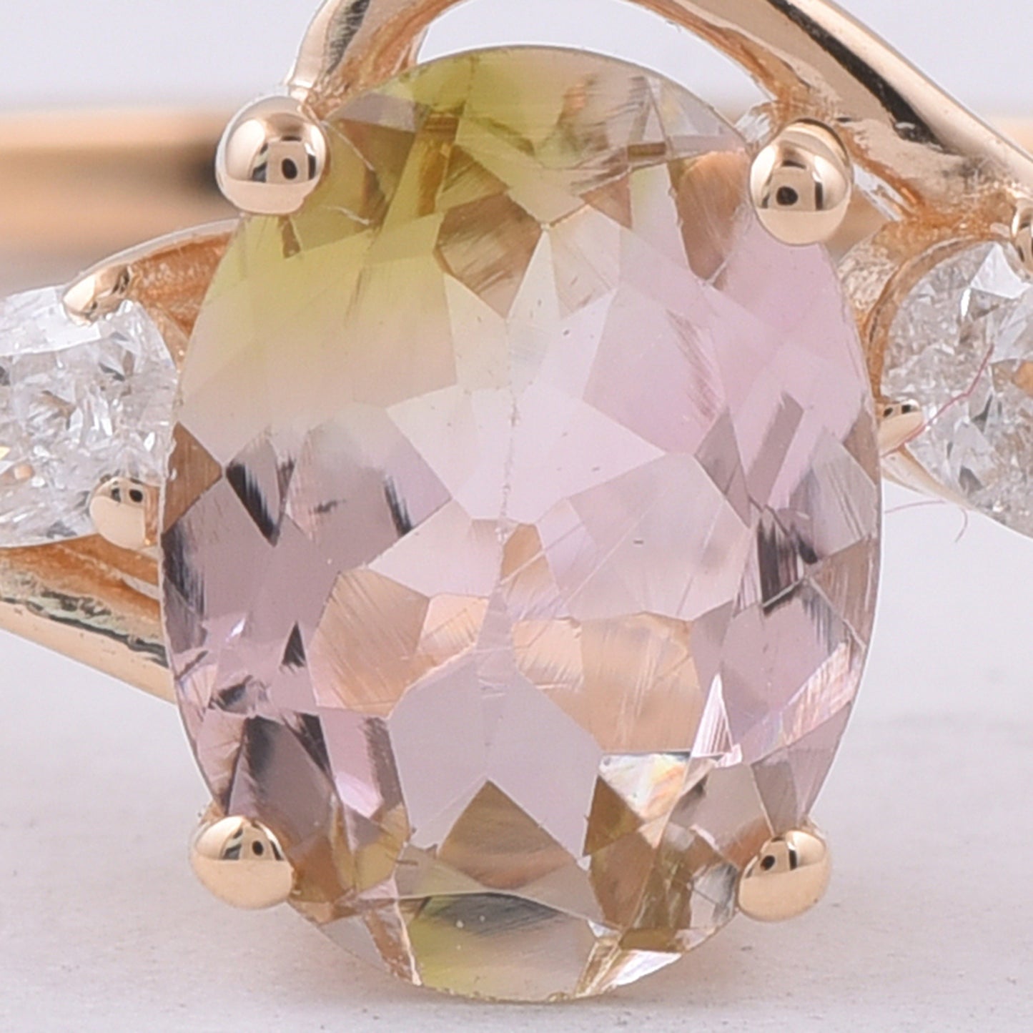 1.16 Ct Oval Natural Bi-Coloured Tourmaline 14K Gold Ring