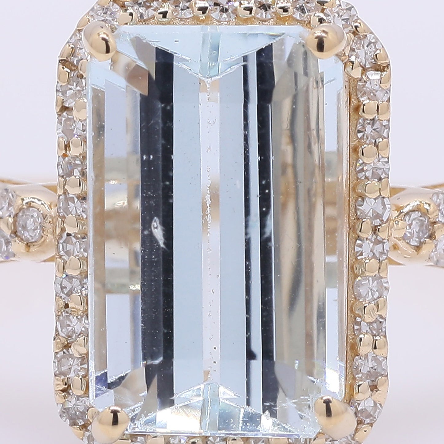 2.84 Ct Octagon Step Cut Natural Aquamarine 14K Gold Ring