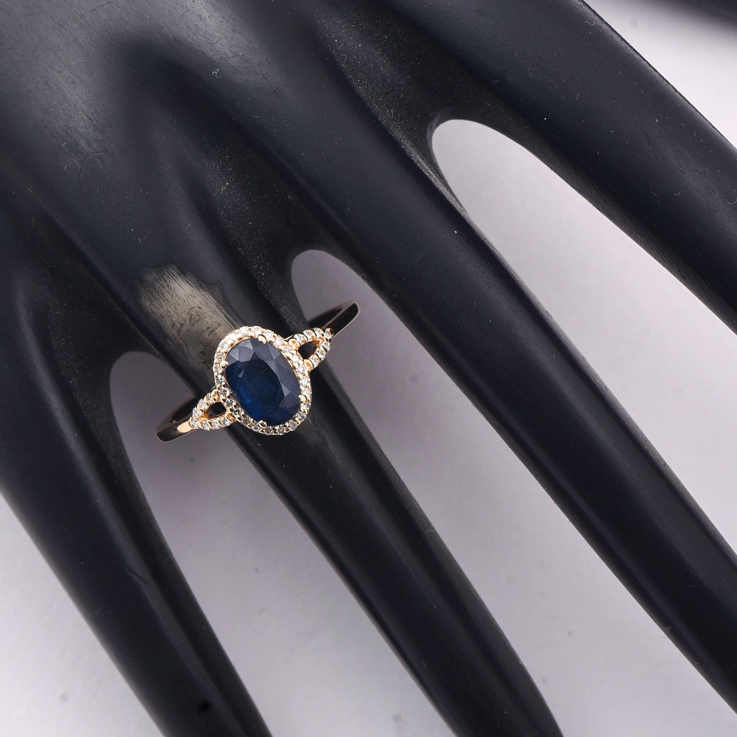 1.38 Ct Oval Mixed Cut Natural Sapphire 14K Gold Ring