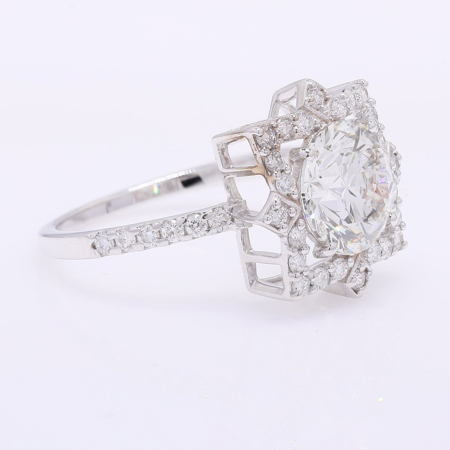 2.62 Carats Lab Grown Diamond 14K Gold Ring