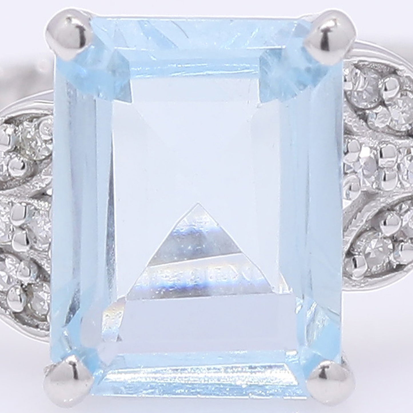 1.35 Ct Octagon Step Cut Natural Aquamarine 950 Platinum Ring
