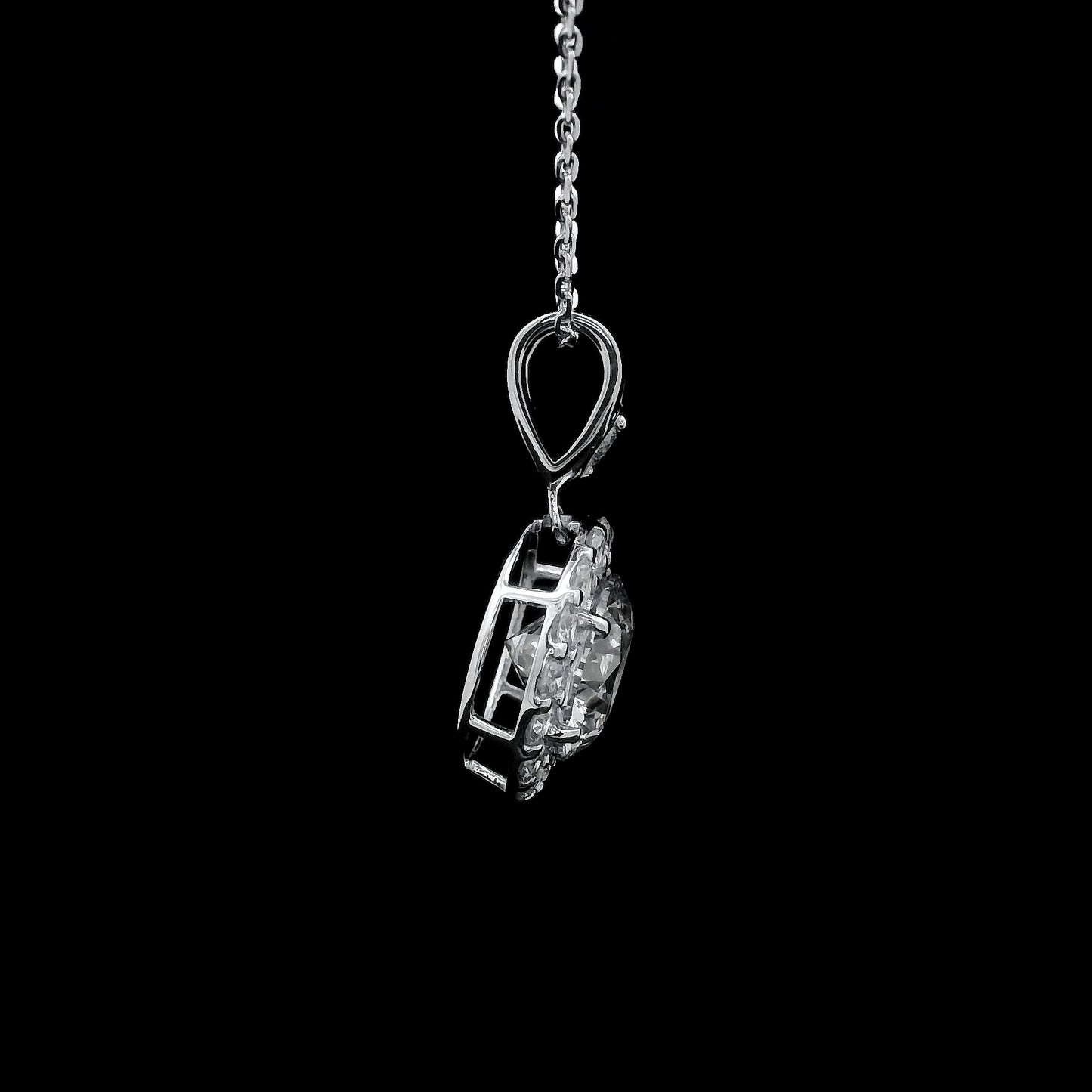 2.12 Carats Lab Grown Diamond 14K Gold Pendant
