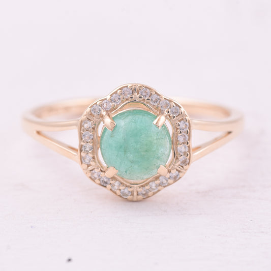 0.90 Ct Round Emerald 9K Gold Ring
