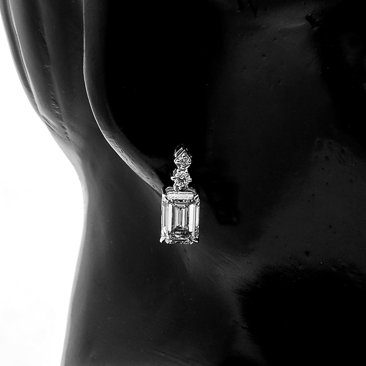 4.42 Carats Lab Grown Diamond 14K Gold Earrings